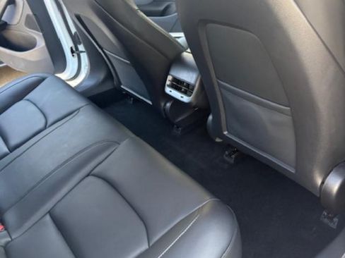 Used 2019 Tesla Model 3 Standard Range Plus image 26