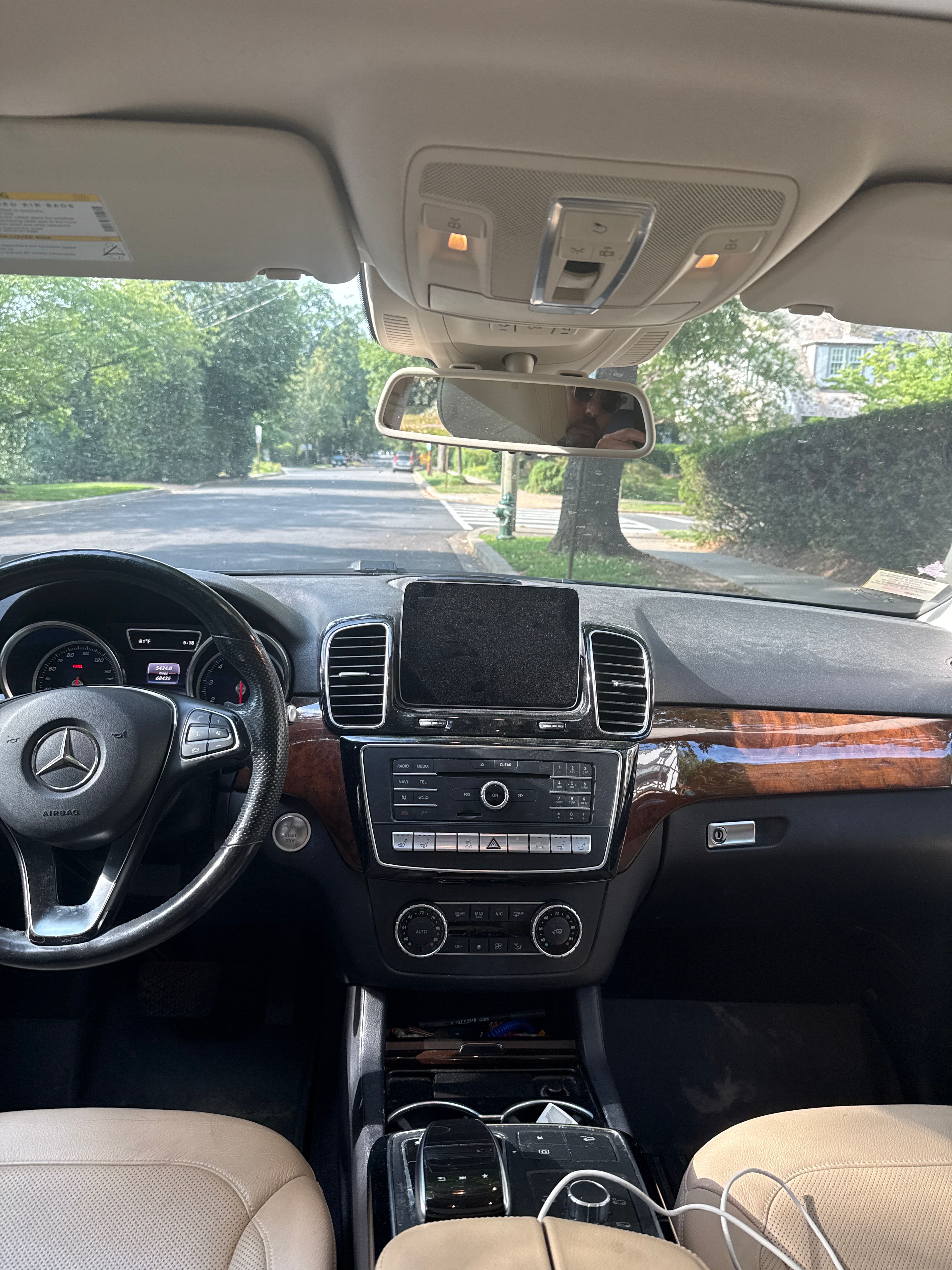 Used 2018 Mercedes-Benz GLE 350 4MATIC image 2