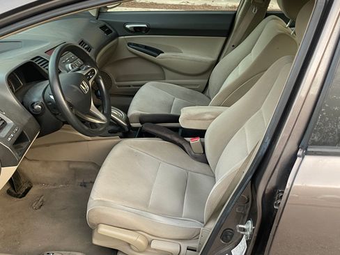 Used 2011 Honda Civic LX image 9