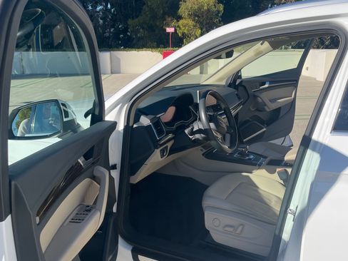 Used 2018 Audi Q5 2.0T Premium Plus w/ Premium Plus Package image 8