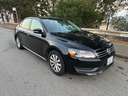 Used 2015 Volkswagen Passat 1.8T Wolfsburg Edition image 1