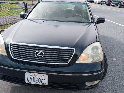 Used 2002 Lexus LS 430 430 Sedan 4D image 2