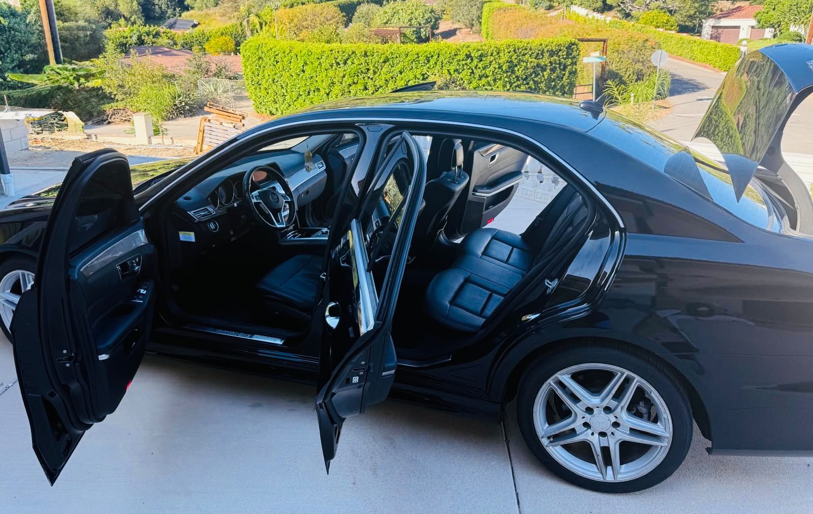 Used 2014 Mercedes-Benz E 350 Sedan image 1