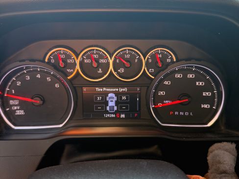 Used 2019 Chevrolet Silverado 1500 LT w/ All-Star Edition image 10