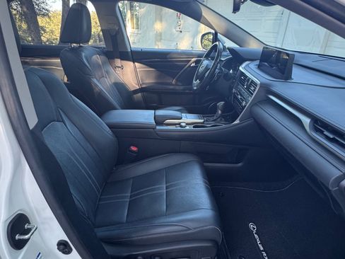 Used 2021 Lexus RX 450h AWD w/ Luxury Package image 9