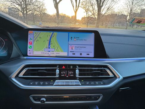 Used 2019 BMW X5 xDrive40i w/ Premium Package 2 image 27