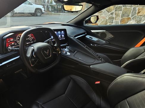 Used 2023 Chevrolet Corvette Stingray Preferred Conv w/ Z51 Performance Package image 14