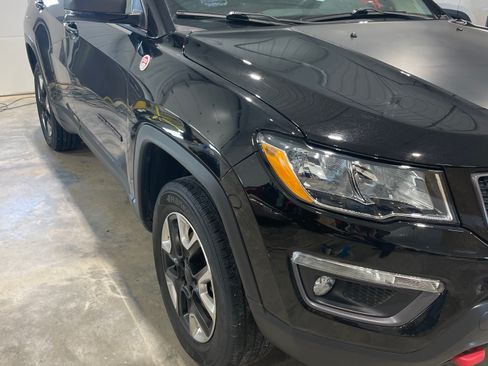 Used 2018 Jeep Compass Trailhawk w/ Leather Interior Group image 13