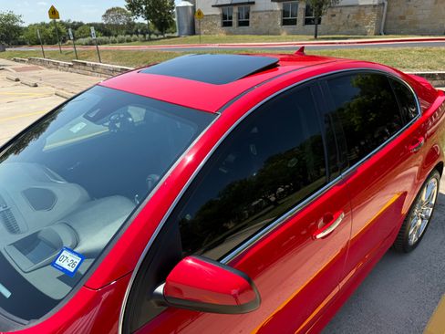 Used 2014 Chevrolet SS RWD image 15