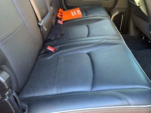 Used 2024 RAM 2500 Limited image 12