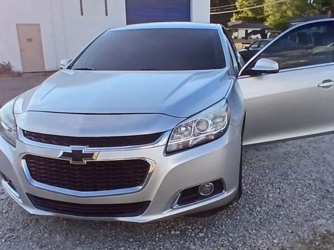 Used 2014 Chevrolet Malibu LT image 1