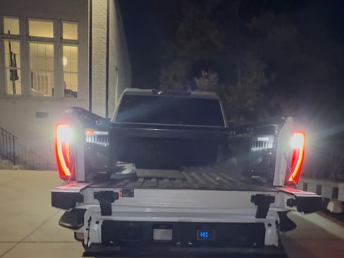 Used 2025 GMC Sierra 3500 Denali Ultimate image 25