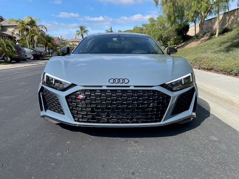Used 2020 Audi R8 V10 performance image 2