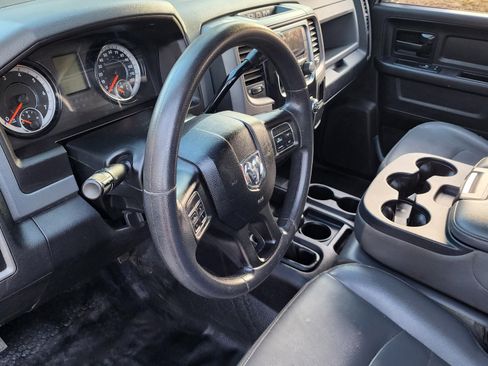 Used 2018 RAM 2500 Tradesman image 12