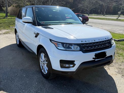 Used 2015 Land Rover Range Rover Sport SE AWD/4WD image 1