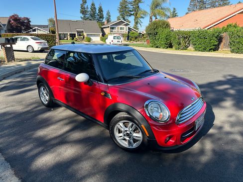 Used 2013 MINI Cooper Hardtop image 10