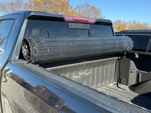 Used 2020 Chevrolet Silverado 1500 LT Trail Boss image 13