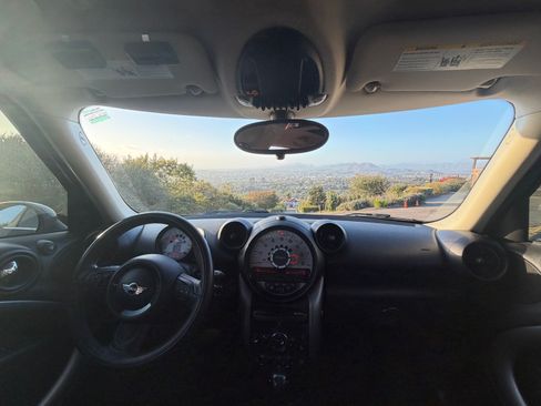 Used 2014 MINI Cooper Countryman FWD image 13