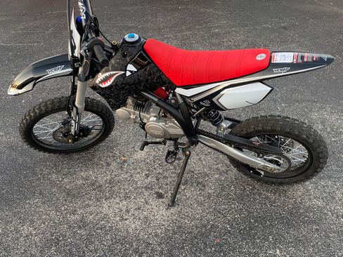 Used 2018 Subaru Outback 2.5i image 2