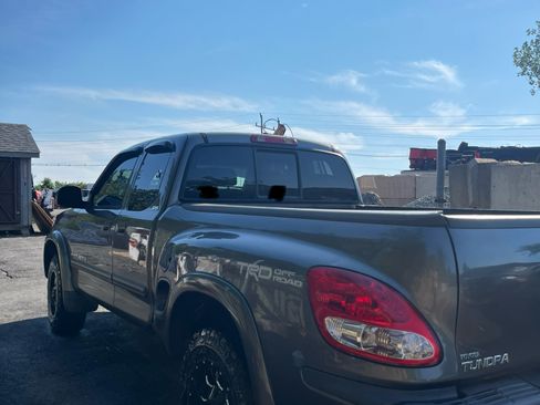 Used 2004 Toyota Tundra SR5 image 8