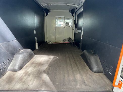 Used 2019 Ford Transit 150 148 Medium Roof image 7