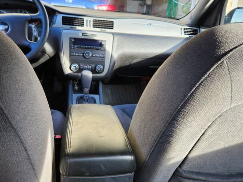 Used 2008 Chevrolet Impala LT image 14
