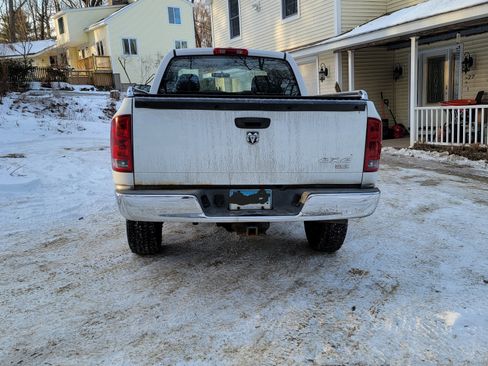 Used 2005 Dodge Ram 2500 Truck SLT w/ Trailer Tow Group image 5