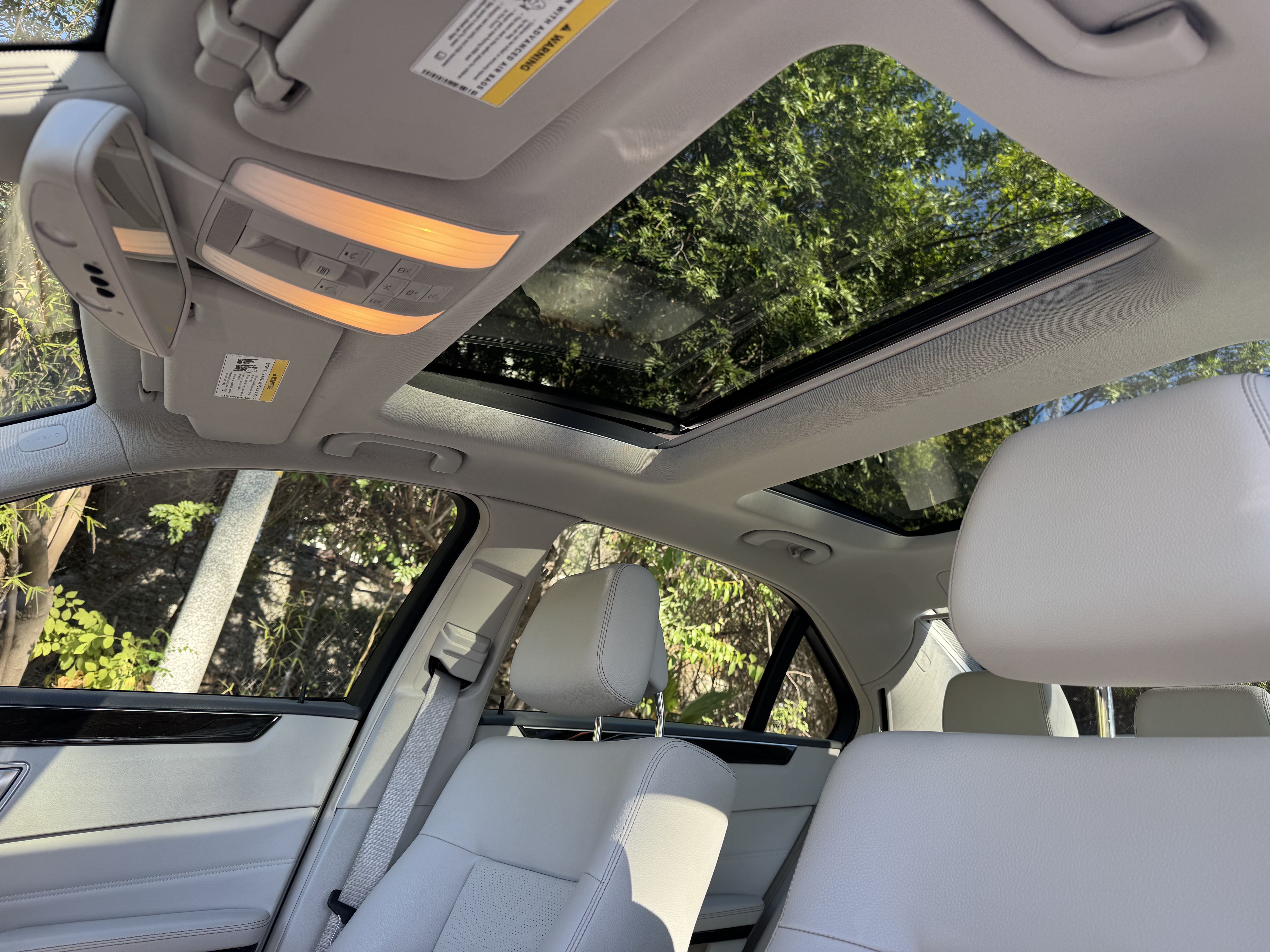 Used 2014 Mercedes-Benz E 350 Sedan image 15