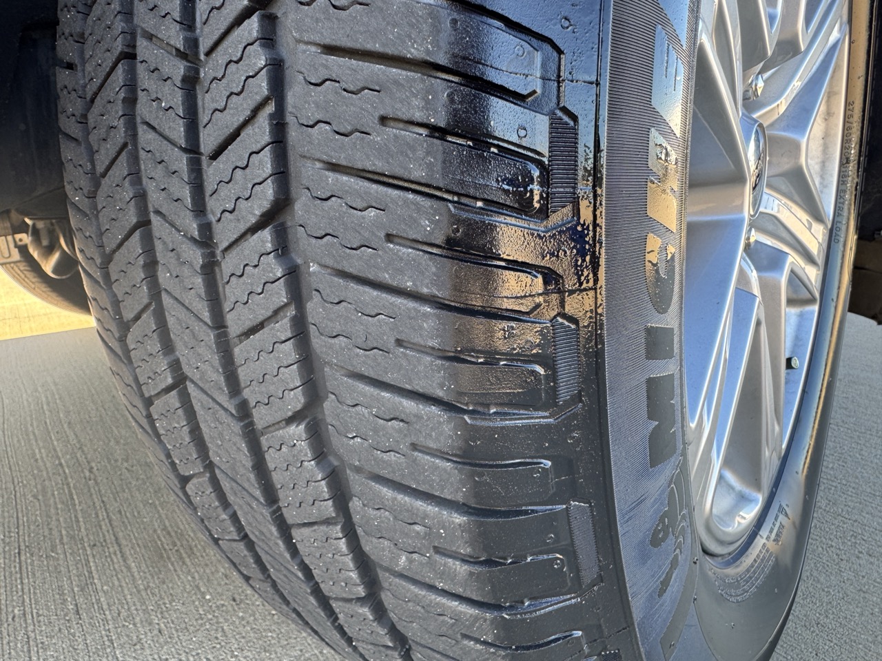 Used 2018 Ford Expedition Max XLT w/ Equipment Group 202A RWD image 16