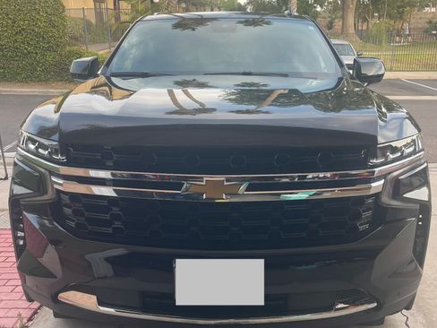 Used 2024 Chevrolet Tahoe LS RWD image 9
