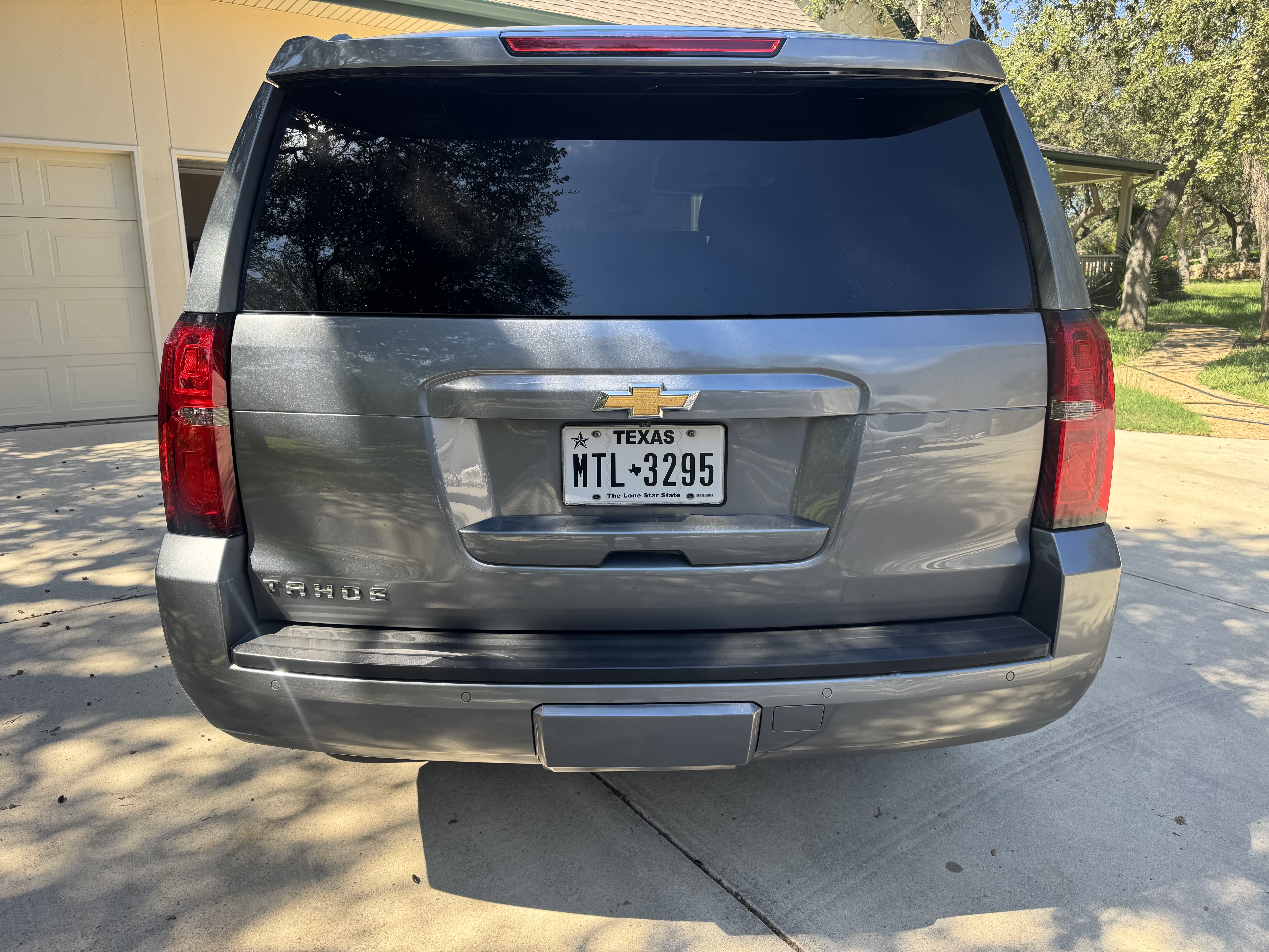 Used 2019 Chevrolet Tahoe LT w/ Texas Edition Package RWD image 6