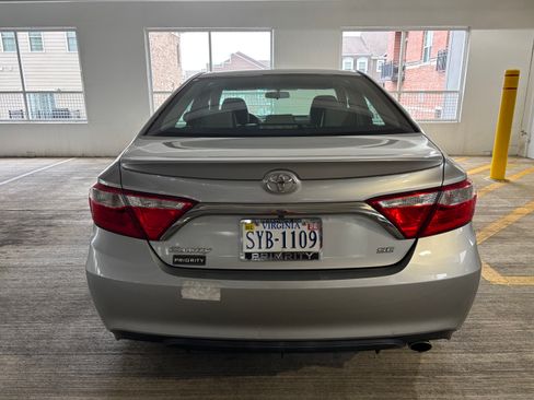 Used 2015 Toyota Camry SE w/ Protection Package image 8