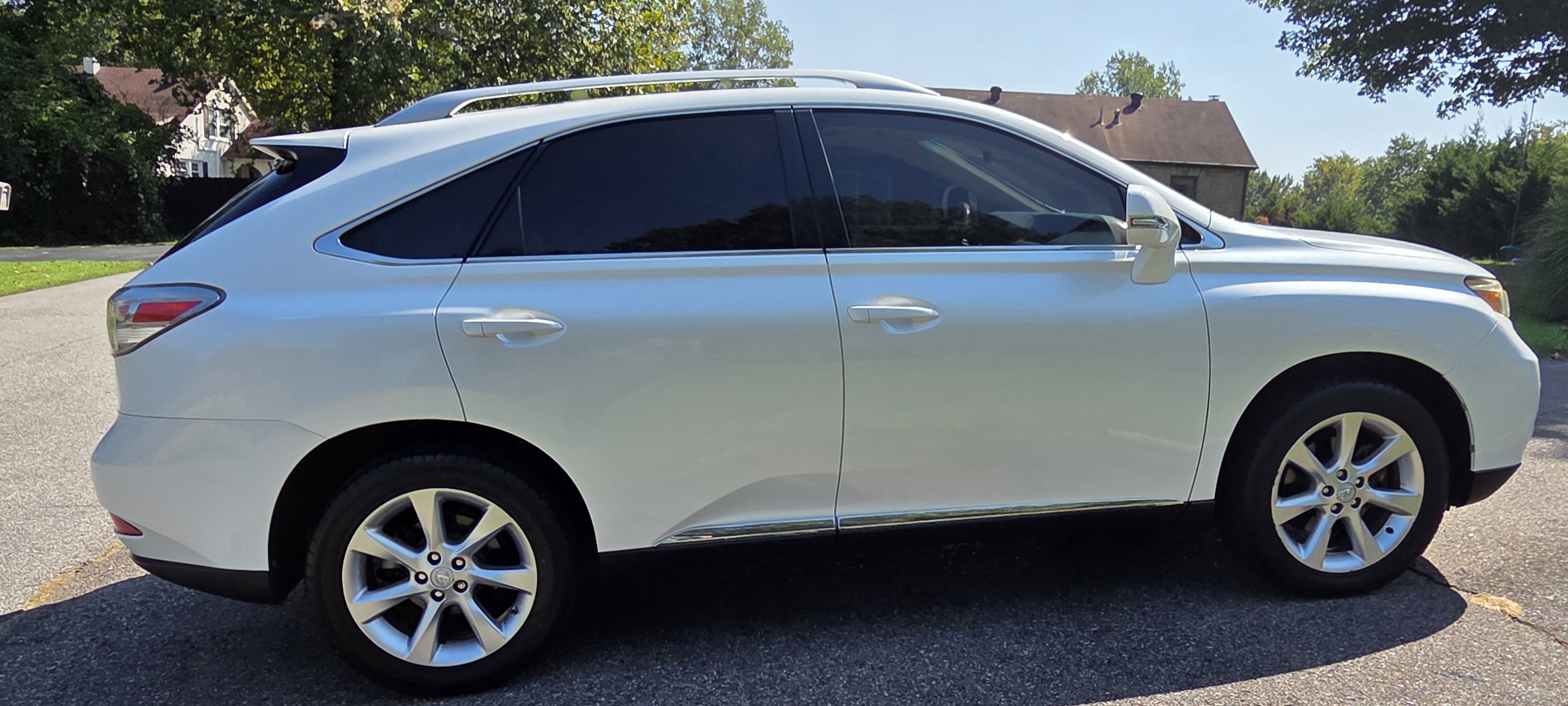 Used 2010 Lexus RX 350 2WD image 4