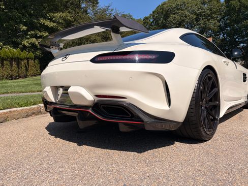 Used 2016 Mercedes-Benz AMG GT S image 14