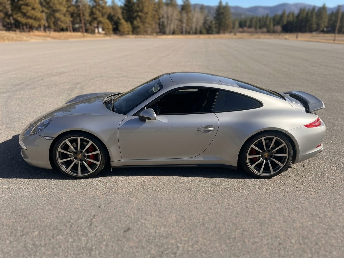 Used 2013 Porsche 911 Carrera 4S AWD/4WD image 9