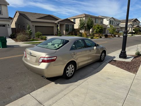 Used 2008 Toyota Camry Hybrid image 8