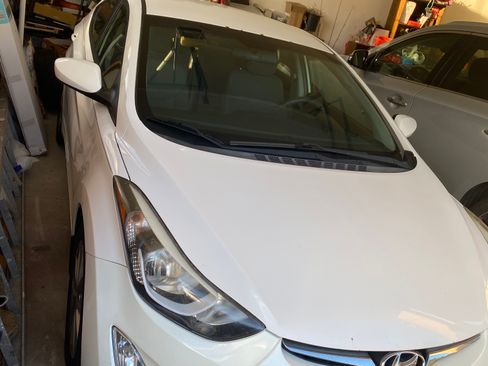 Used 2014 Hyundai Elantra SE w/ Option Group 02 image 13