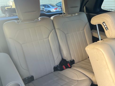 Used 2018 Mercedes-Benz GLS 450 4MATIC image 16