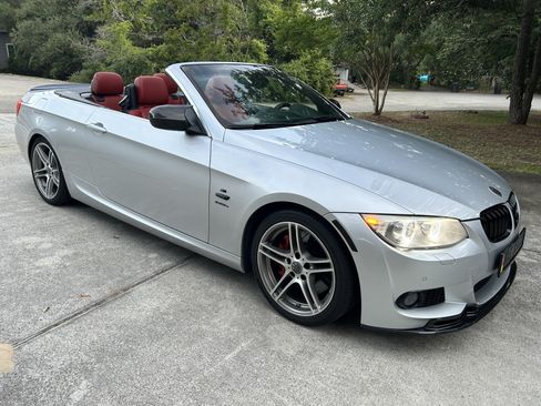 Used 2013 BMW 335is Convertible RWD image 1