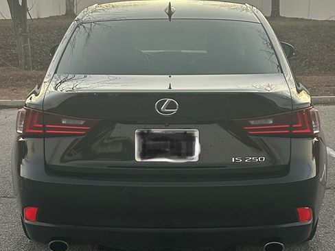 Used 2014 Lexus IS 250 image 9