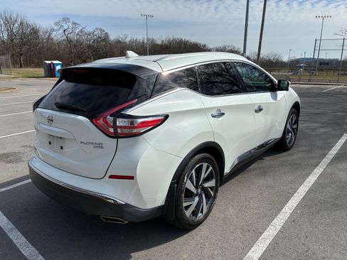 Used 2018 Nissan Murano Platinum image 9