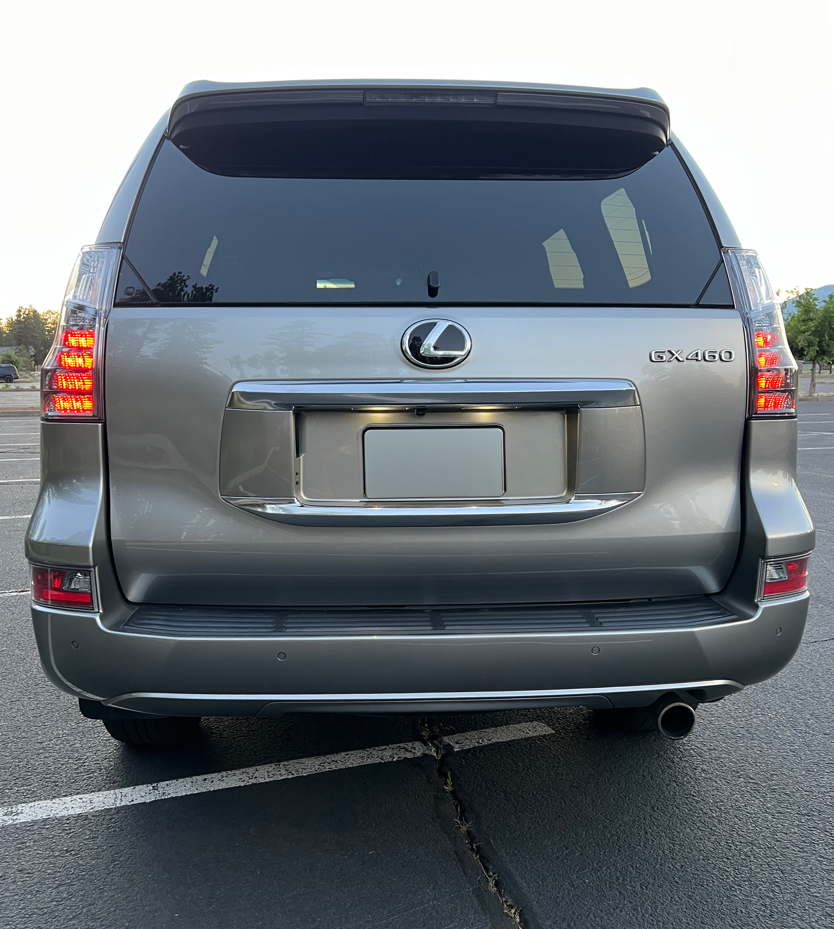 Used 2021 Lexus GX 460 Premium w/ Premium Package AWD/4WD image 8