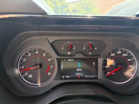 Used 2017 Chevrolet Camaro LT RWD image 8