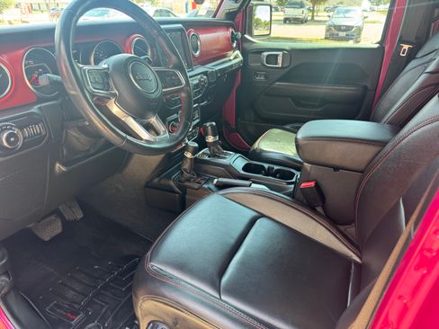 Used 2021 Jeep Wrangler Unlimited Rubicon image 12