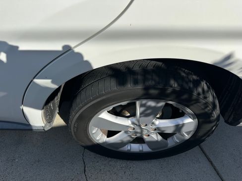 Used 2010 Mercedes-Benz ML 350 4MATIC image 9