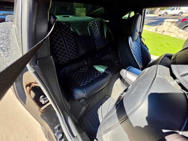 Used 2011 Chevrolet Camaro LT RWD image 8
