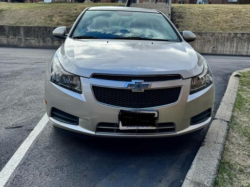 Used 2014 Chevrolet Cruze LT image 15