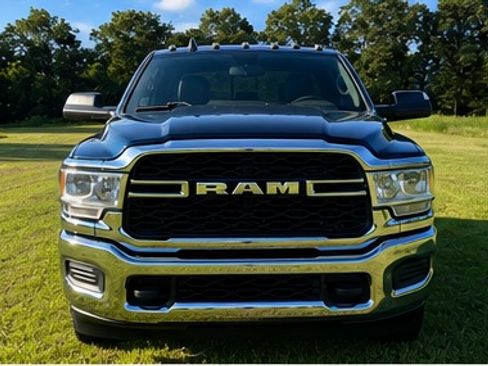 Used 2021 RAM 2500 Tradesman AWD/4WD image 1