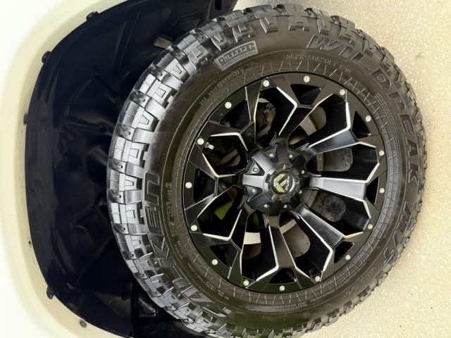 Used 2019 RAM 1500 Laramie RWD image 11