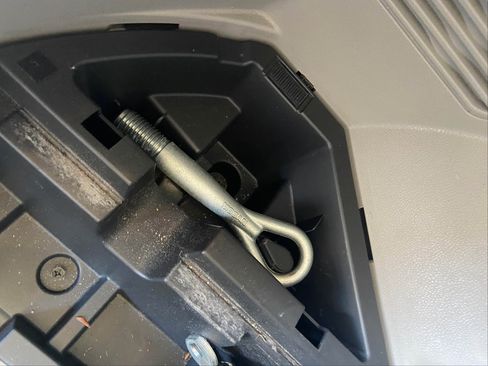 Used 2009 Nissan Rogue SL w/ Premium Pkg image 13